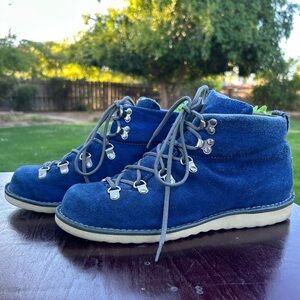 Vintage Danner Mountain Trail Willamette Hiking Boots Made in USA Size 9 EE